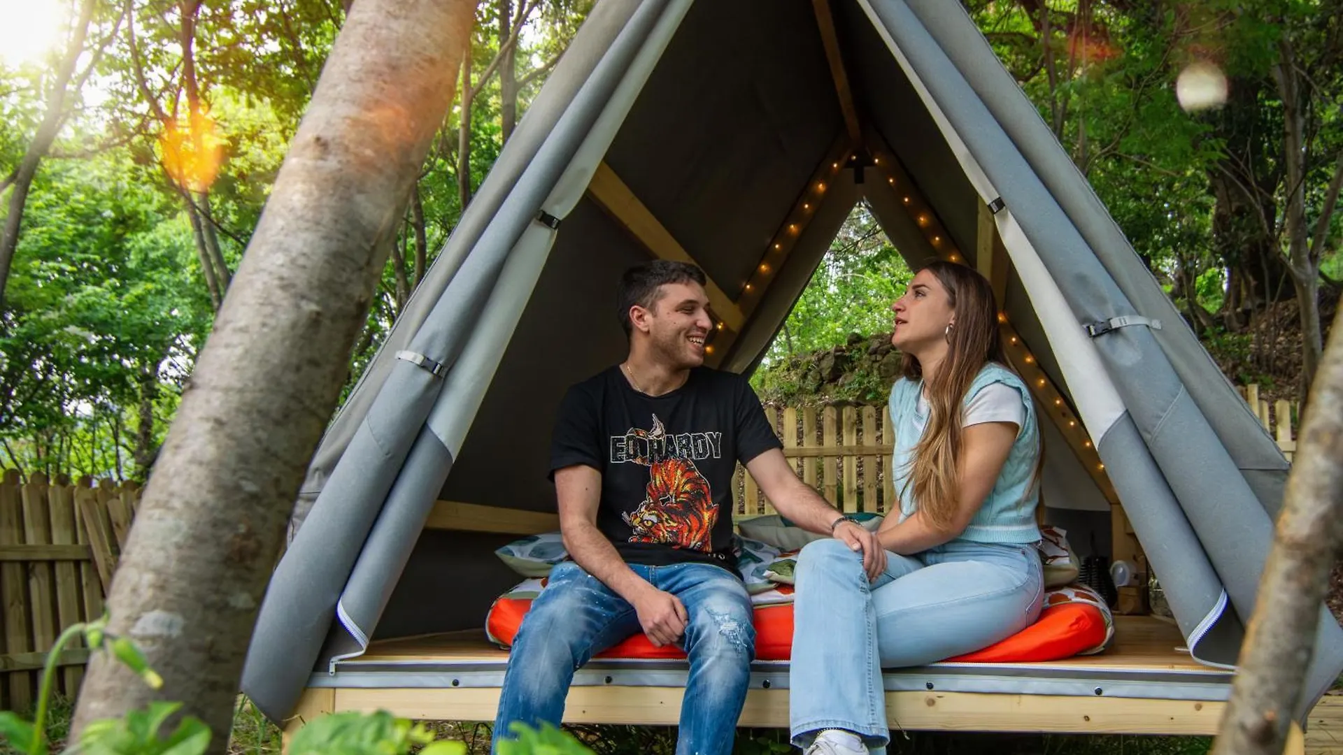 ג'נובה Tenda Tipi Glamping Verde Mare By Smart-Home אוהל מפואר